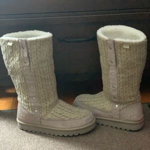 Sketchers boots